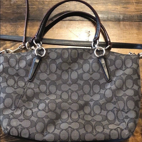 Signature Canvas Black Coach Purse - Picture 4 of 12